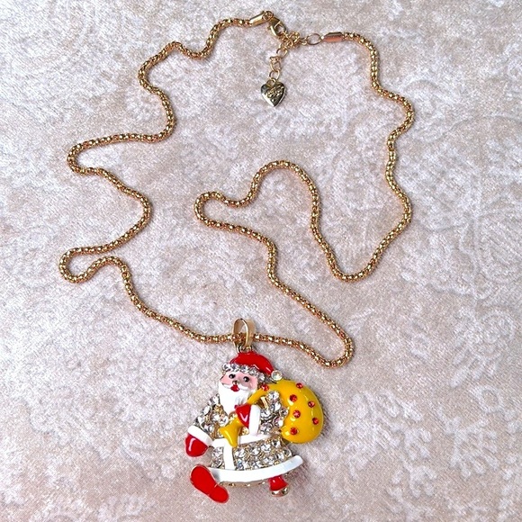 Betsey Johnson Crystal Santa Claus Christmas Gold Tone Long Chain Necklace - Picture 4 of 11